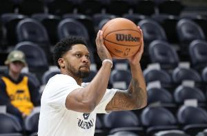 猛龙的锋线 猛龙的锋线