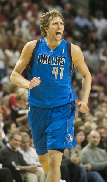 季中对抗洛 季中对抗洛