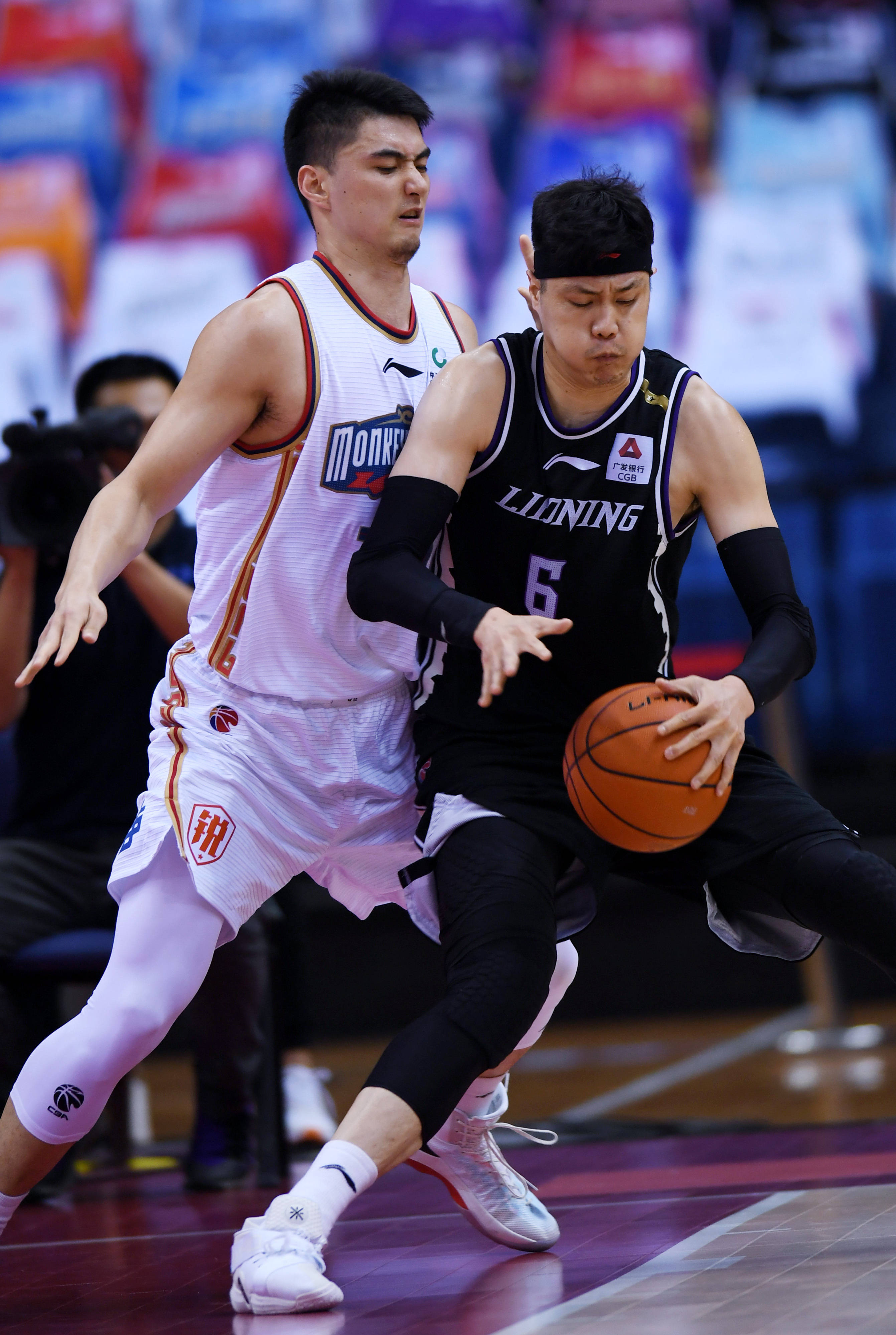 主教练在赛 主教练在赛