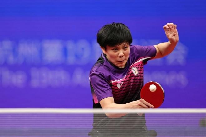 员在抢篮板 员在抢篮板