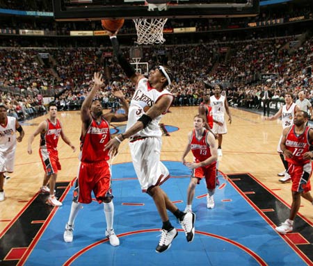 队在最新一 队在最新一